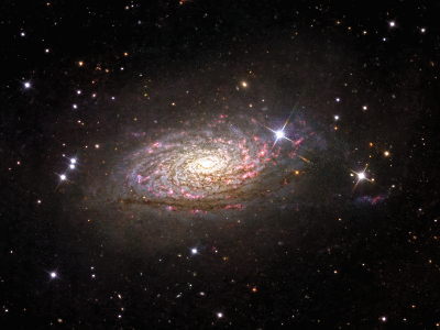 M63 in H-alpha and continuum light
